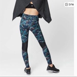 Sweaty Betty zero gravity leggings